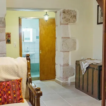 Holiday home Smaragda Stone Vamos